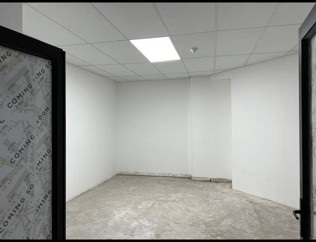 78.40M² MEDICAL SUITE TO LET IN OTTERY